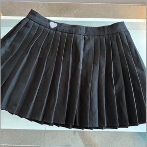 SHEIN Black Tennis Skirt